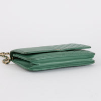 CHANEL - Sac bandoulière Wallet on Chain Cuir Chevron Vert - Shoulder Bag