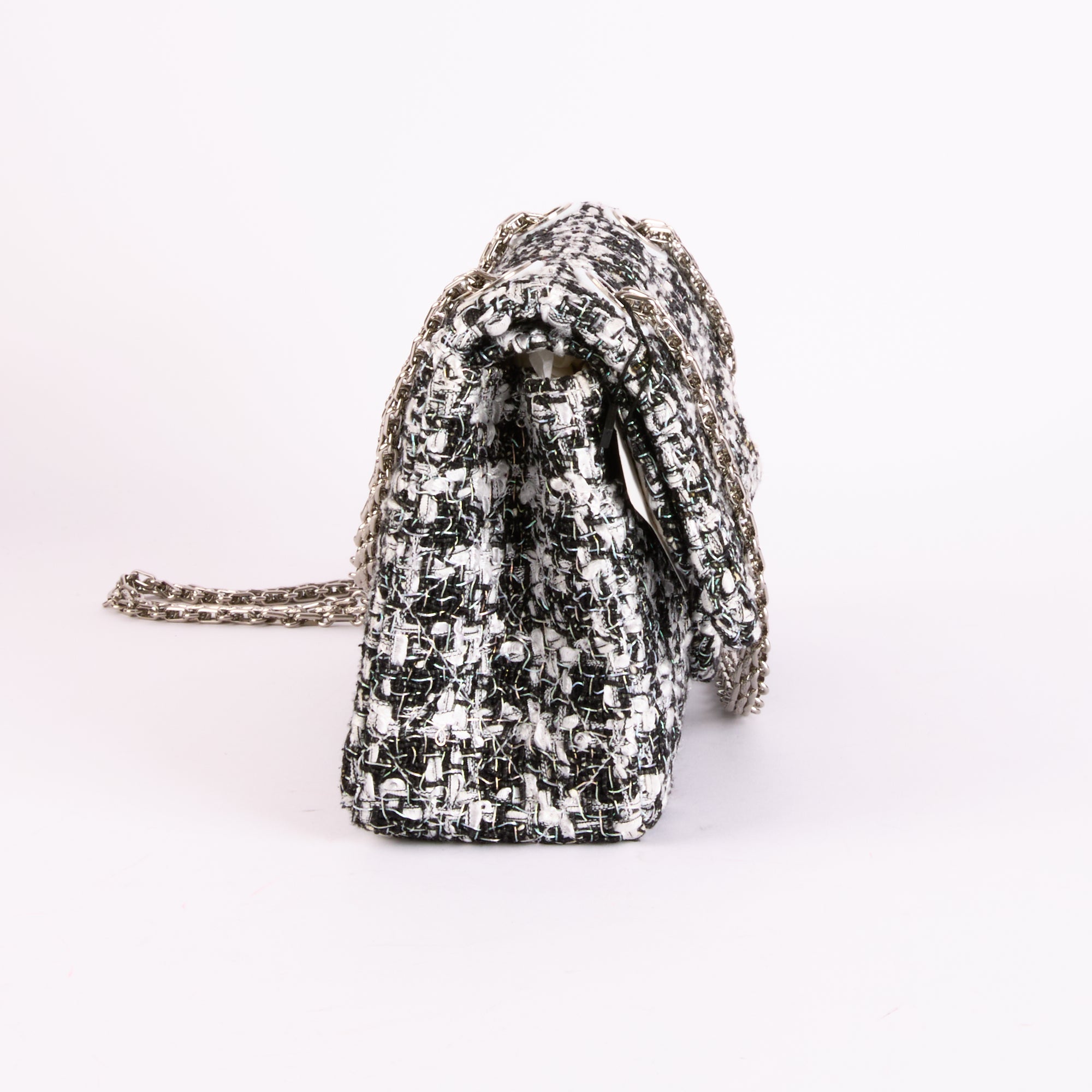 CHANEL - Sac bandoulière 2.55 Tweed Noir et Blanc - Hand bag