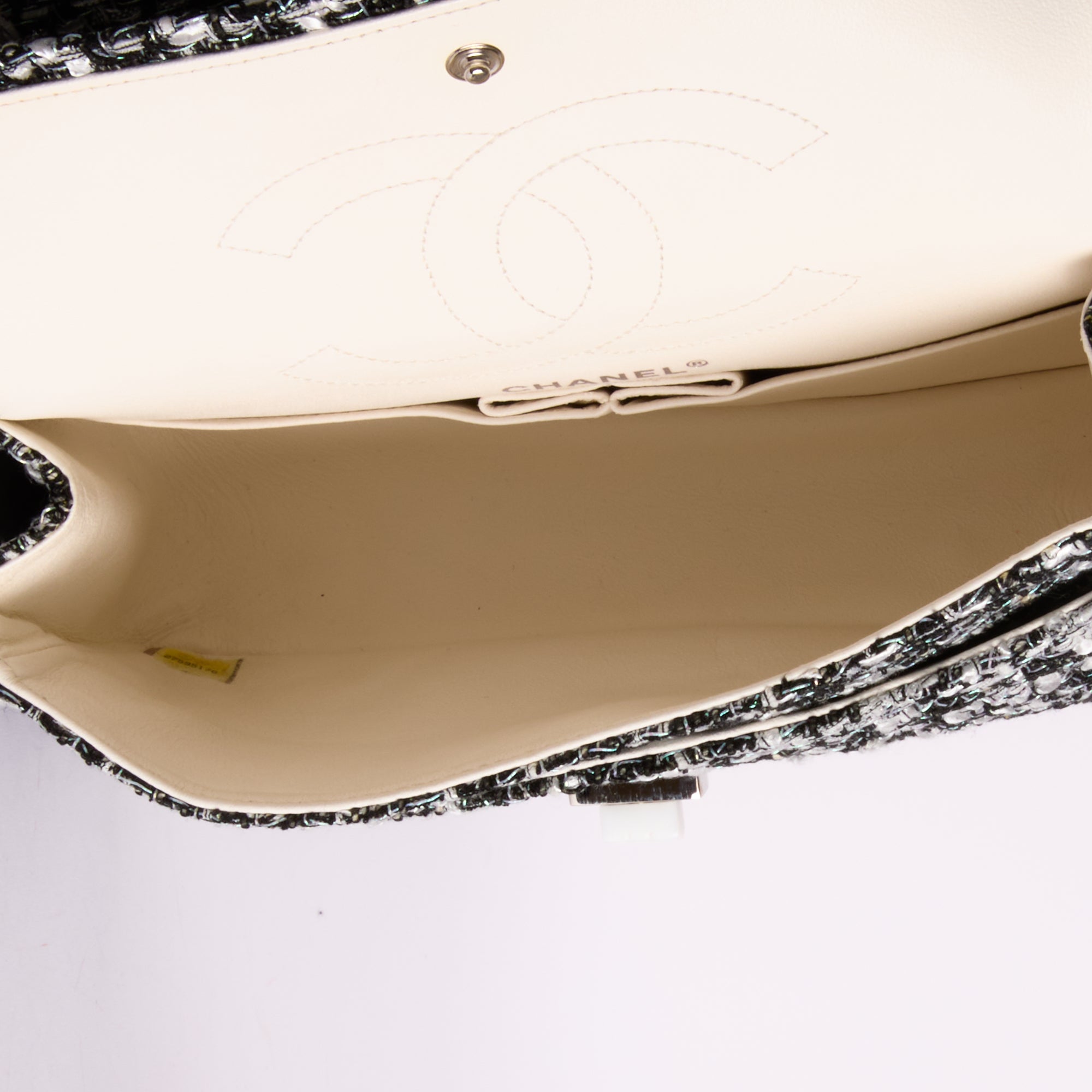 CHANEL - Sac bandoulière 2.55 Tweed Noir et Blanc - Hand bag