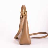 BALENCIAGA - Sac à main BB Soft Hobo Small cuir beige - Hand Bag