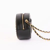 CHANEL - Sac bandoulière Coco Mark plaque doré cuir noir - Hand bag