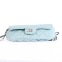 CHANEL - Pochette Timeless Caviar Bleu Ciel - Shoulder Bag