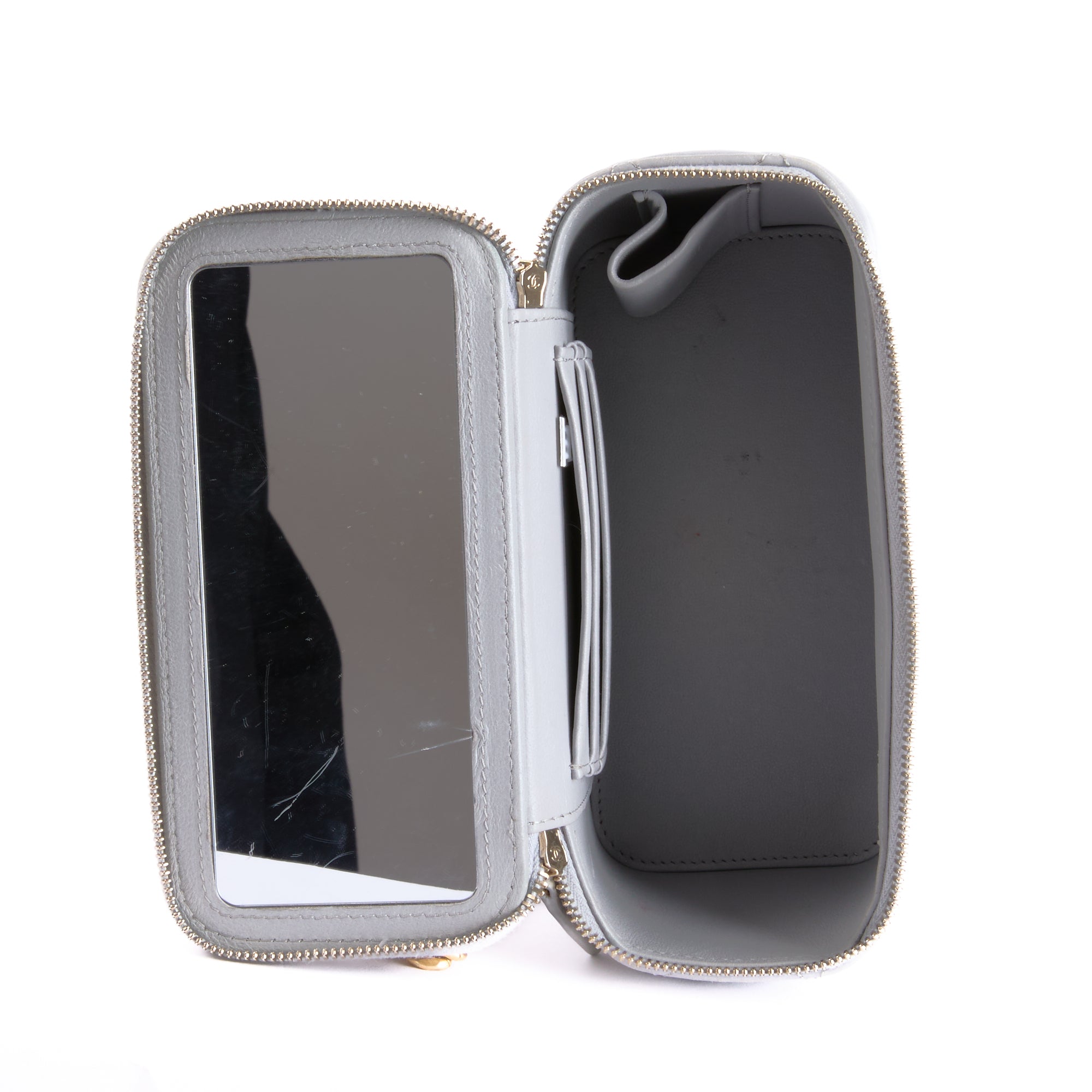 CHANEL - Sac bandoulière Vanity Logo cc cuir Gris - Hand Shoulder Bag