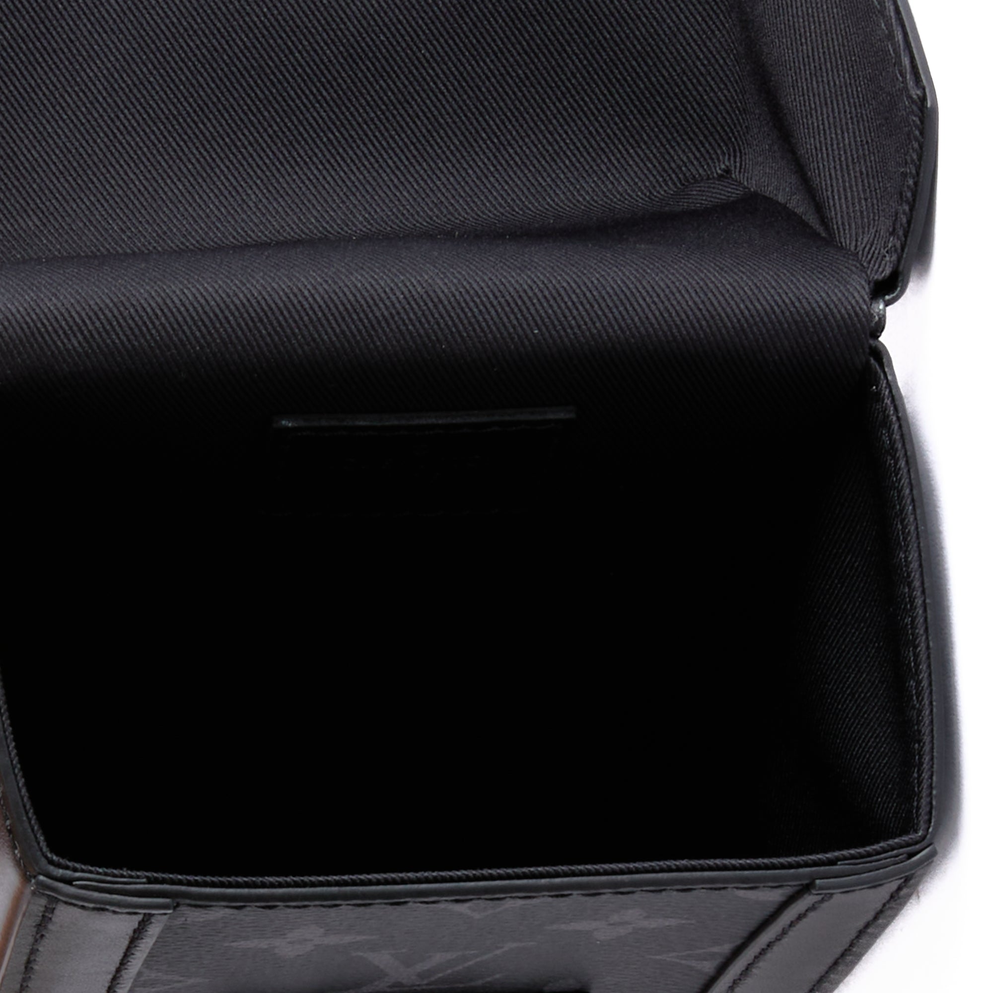 LOUIS VUITTON - Sac bandoulière Trunk Vertical Toile Monogram Eclipse - Hand Bag