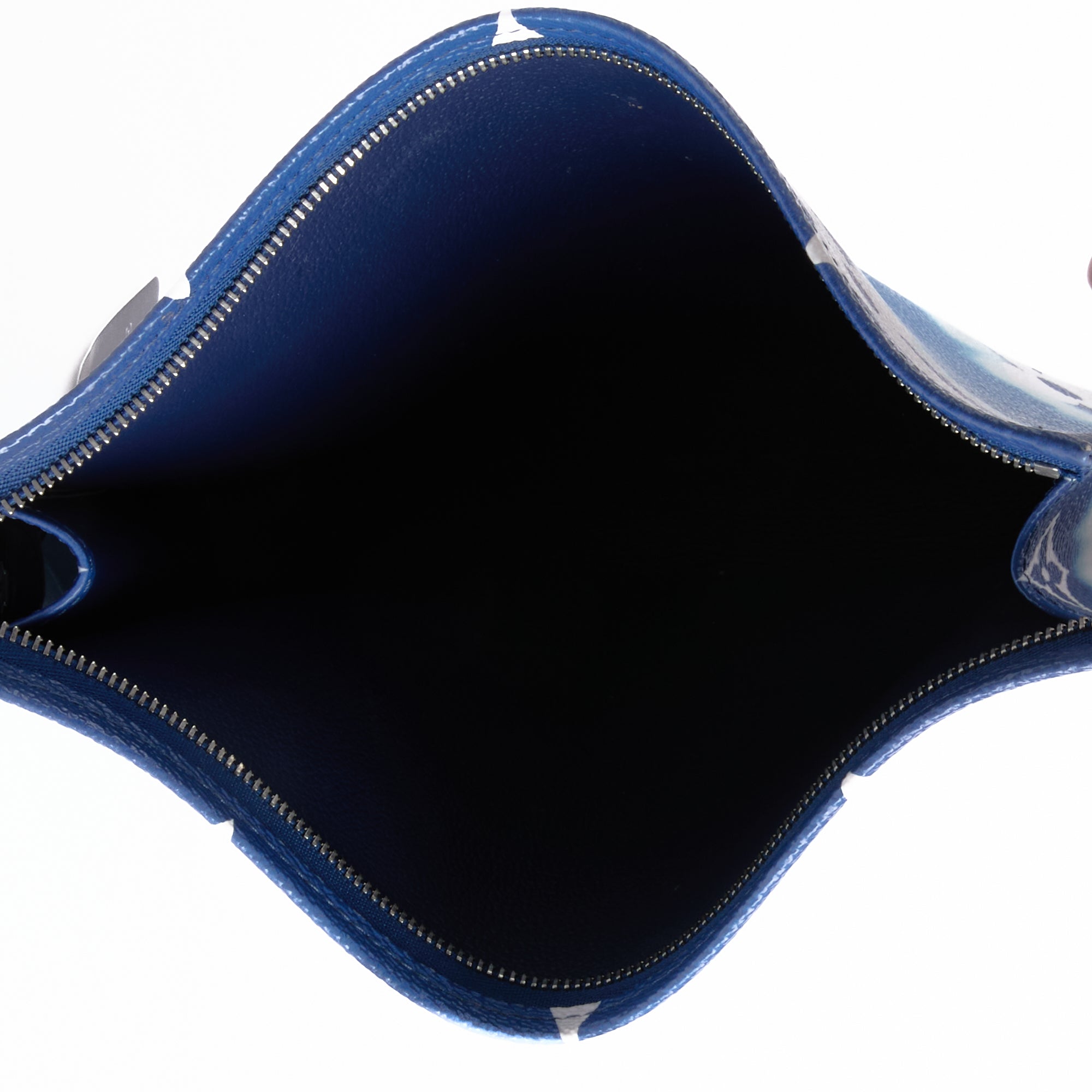 LOUIS VUITTON - Pochette Trousse de toilette Monogram Escale bleu - Clutch Pouch