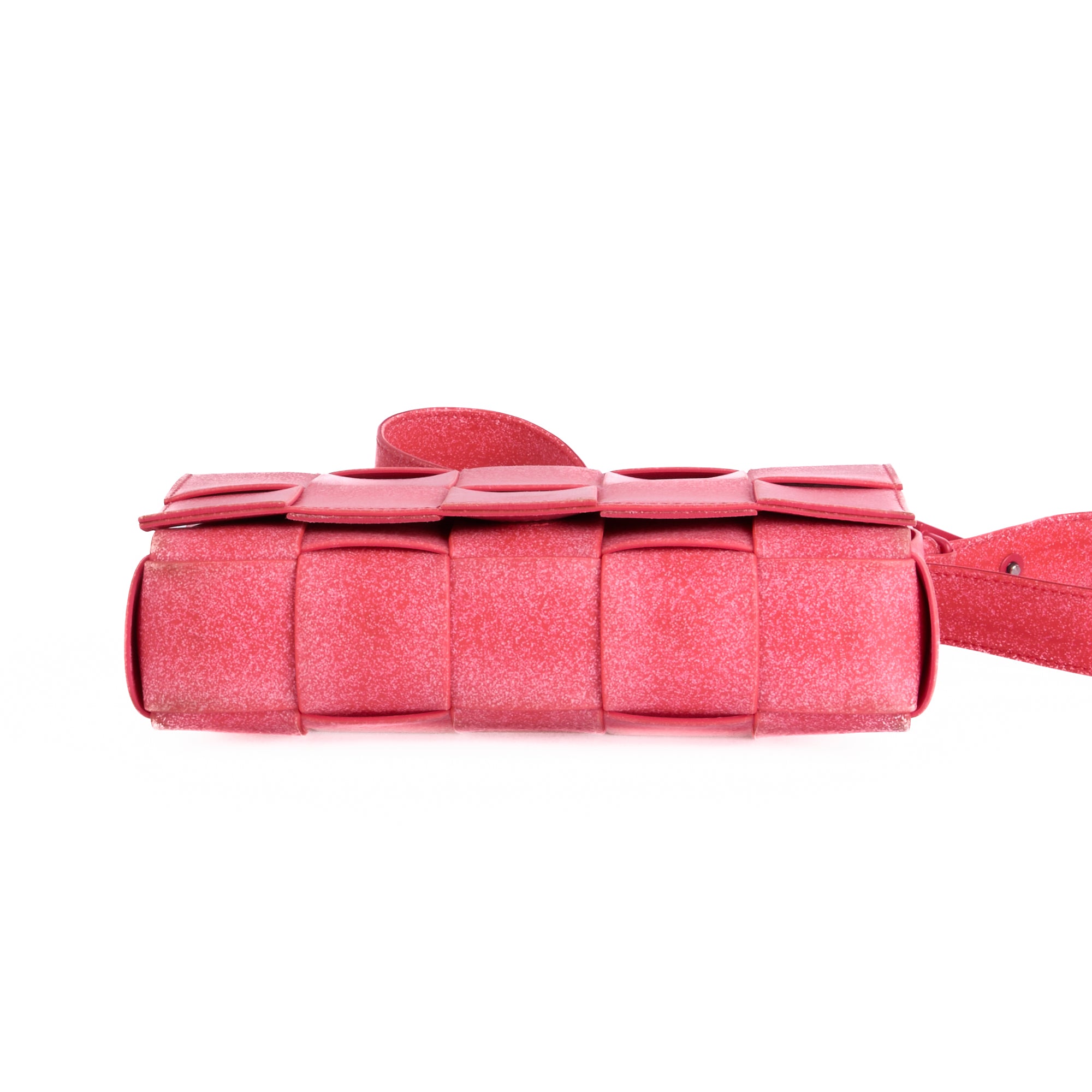 BOTTEGA VENETA - Pink rubber Intrecciato Cassette bag - Hand bag