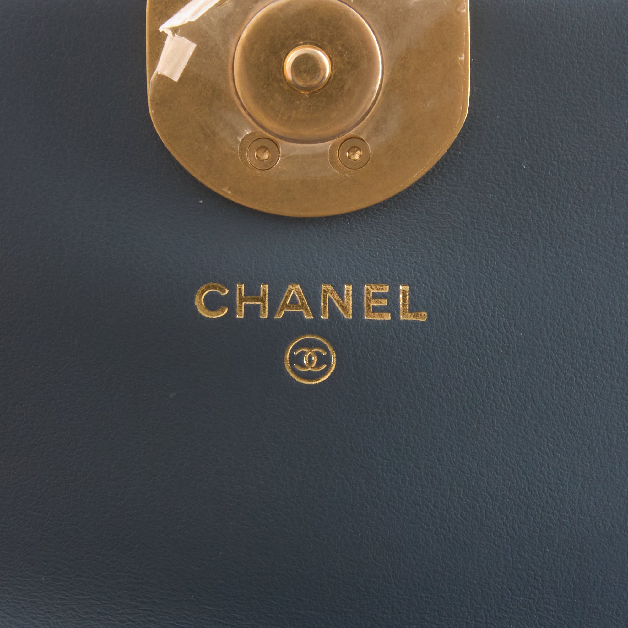 CHANEL - Sac bandoulière Wallet on chain Mini 19 cuir bleu - Hand bag