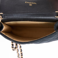 CHANEL - Sac bandoulière Mini Logo CC velours noir - Hand bag