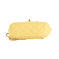 CHANEL - Sac à dos Timeless cuir matelassé jaune - Hand bag