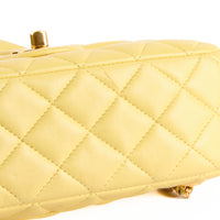 CHANEL - Sac à dos Timeless cuir matelassé jaune - Hand bag