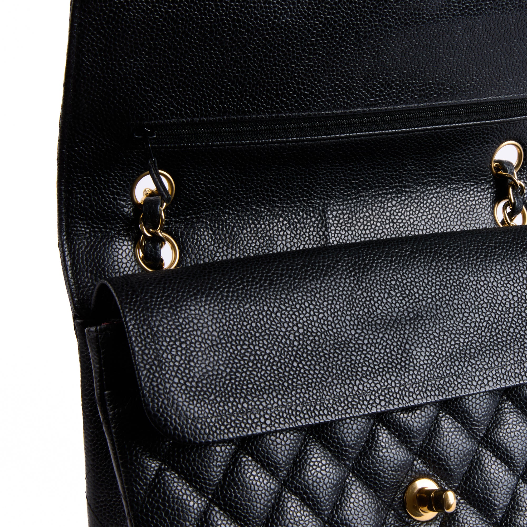 CHANEL - Sac bandoulière Timeless Medium classique cuir caviar noir - Hand bag