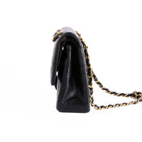 CHANEL - Sac bandoulière Timeless Medium classique cuir noir - Hand bag