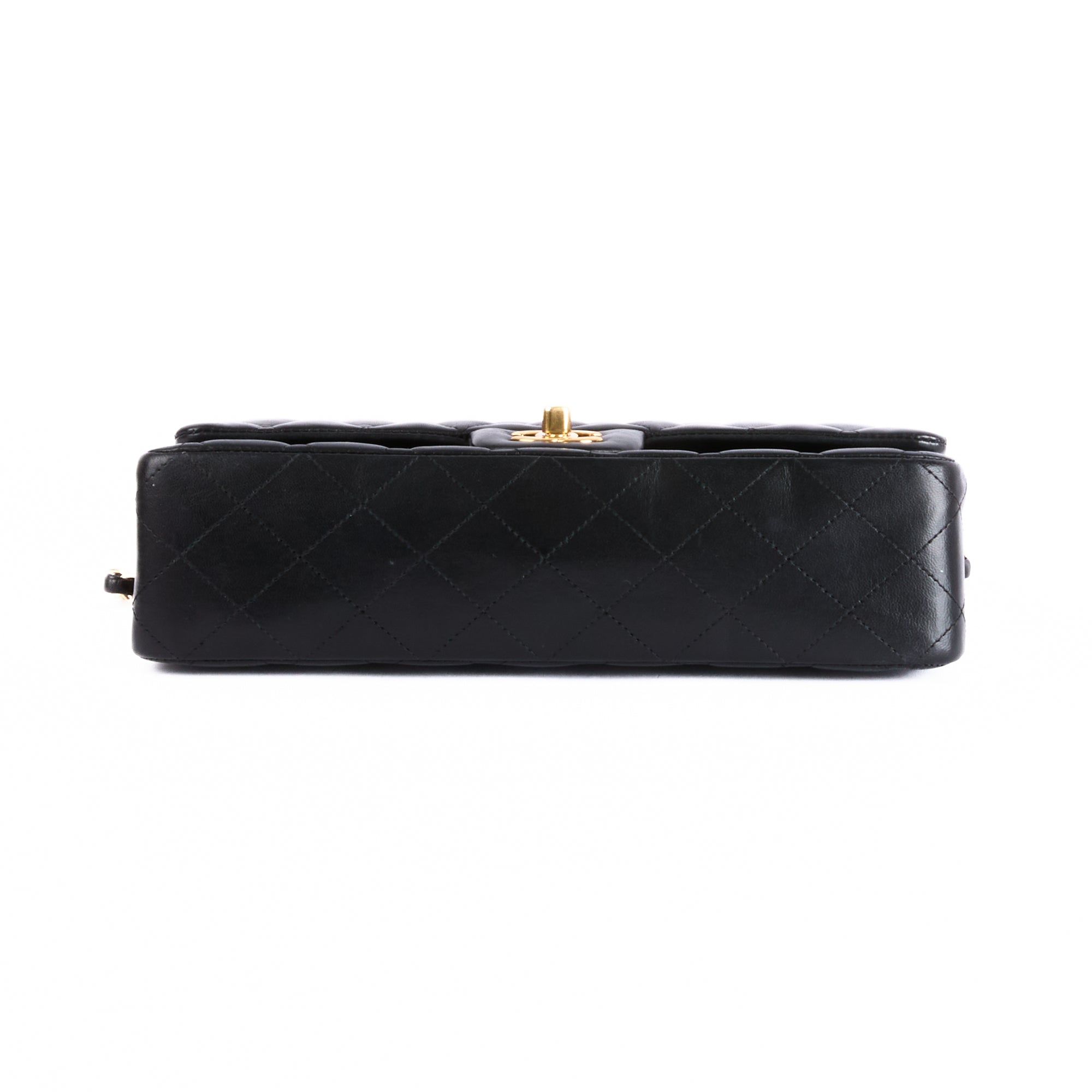 CHANEL - Sac bandoulière Timeless Medium classique cuir noir - Hand bag