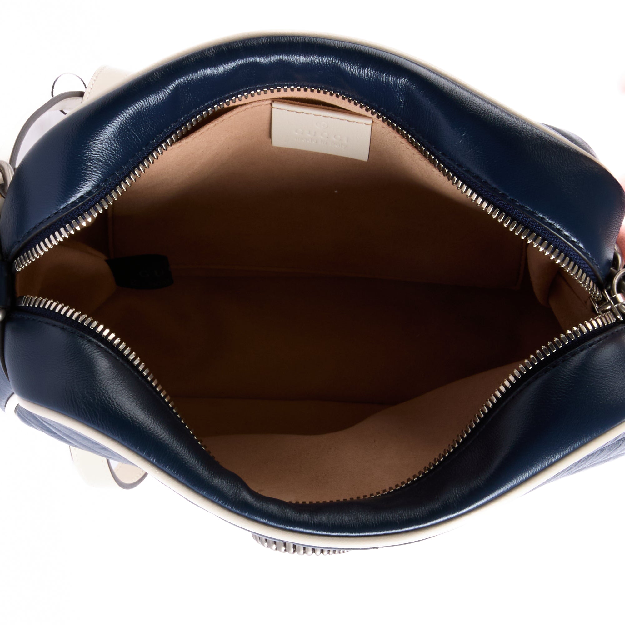 GUCCI - Sac à main Caméra GG Marmont cuir bleu - Hand bag