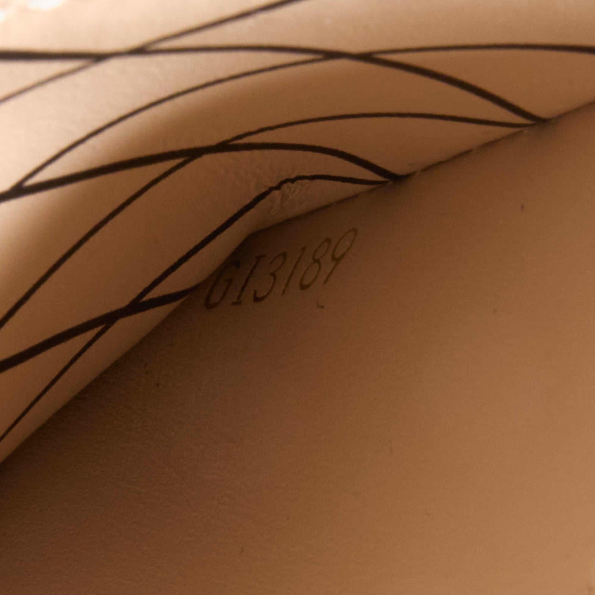 LOUIS VUITTON - Sac bandoulière Trunk Vertical Monogram Reverse - Hand bag