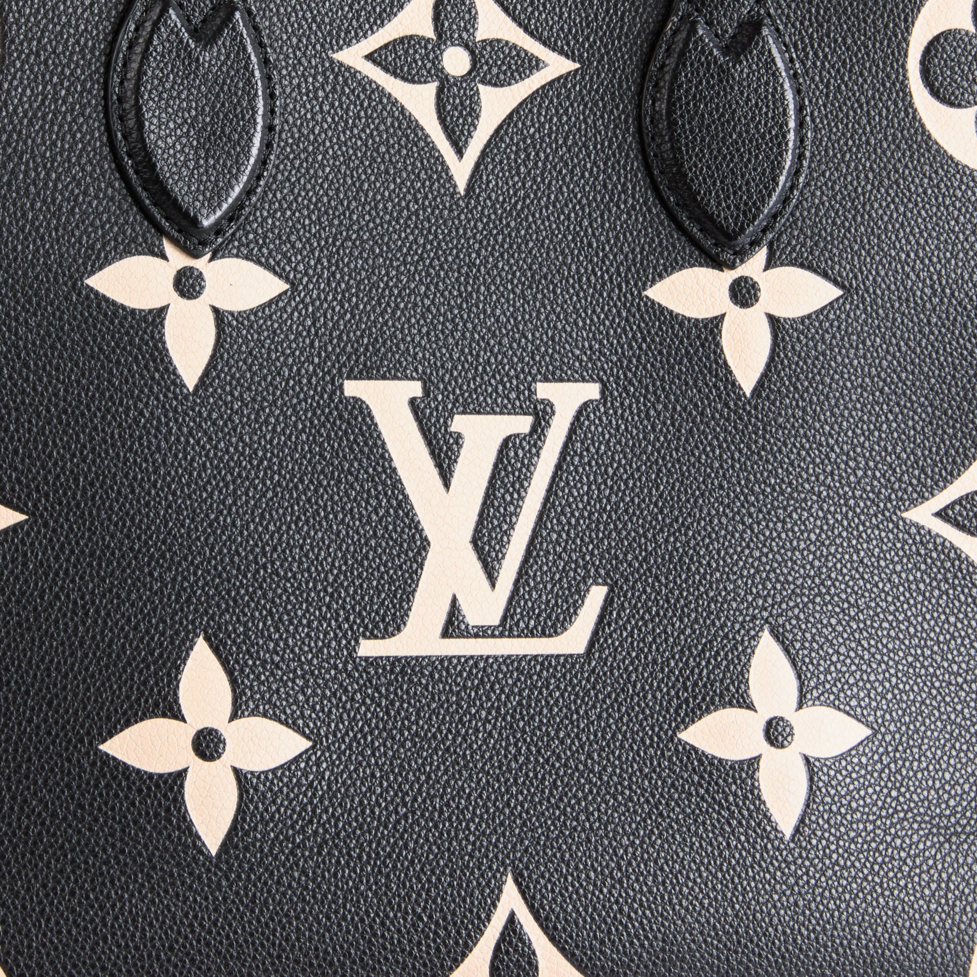 LOUIS VUITTON - Sac à main Onthego MM cuir Monogram Empreinte noir - Hand bag
